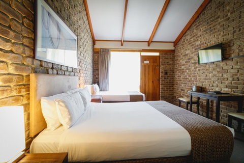 The Lodge By Manna - Your Accommodation 10