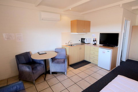 Harbour View Motel - Your Accommodation 23