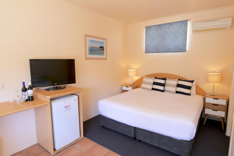 Harbour View Motel - Your Accommodation 36