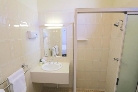 Harbour View Motel - Your Accommodation 42
