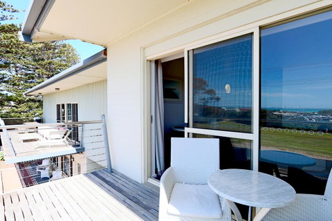 Harbour View Motel - Your Accommodation 10