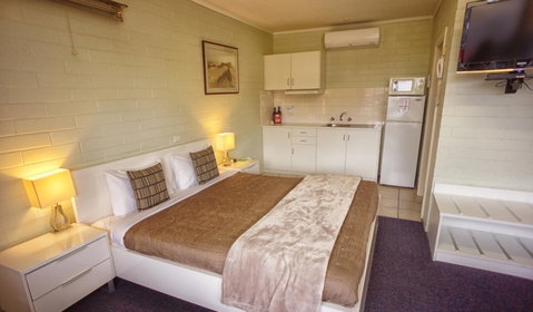 Harbour View Motel - Your Accommodation 35