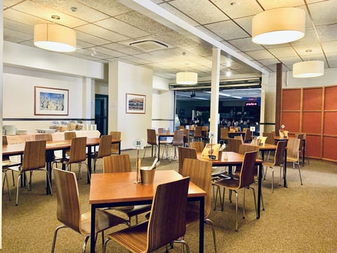 Opal Inn Hotel, Motel, Caravan Park - Your Accommodation 24