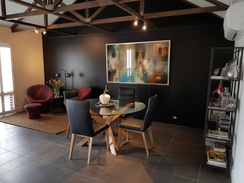 Irongate Studio B&B - Your Accommodation 0