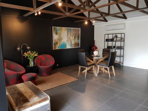 Irongate Studio B&B - Your Accommodation 2
