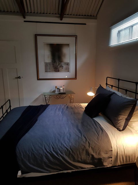 Irongate Studio B&B - Your Accommodation 3