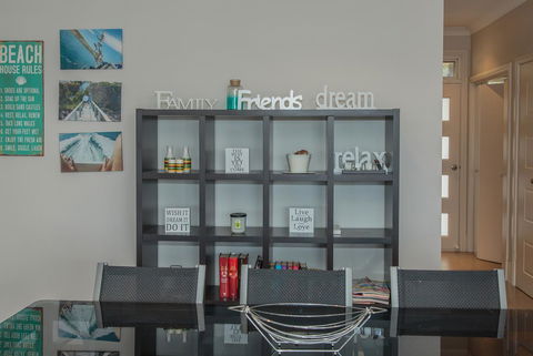 Waterfront On Osprey - Your Accommodation 9