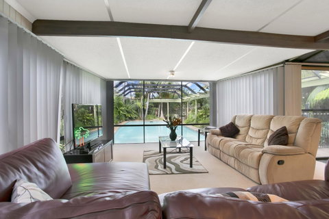 The Palms - Your Accommodation 10