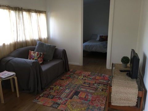 35 Trevena Road - Your Accommodation 10