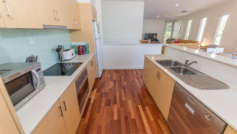 South Shores Villa 31 - South Shores Normanville - Your Accommodation 4