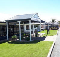 Meningie's Waterfront Motel - Your Accommodation