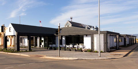 Ellen Hotel - Your Accommodation 9