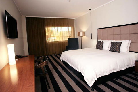 Ellen Hotel - Your Accommodation 7