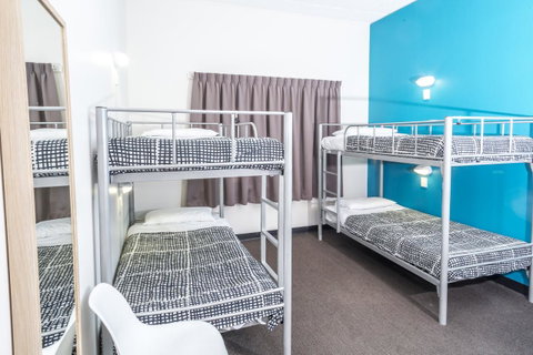 YHA Adelaide Central - Your Accommodation 34