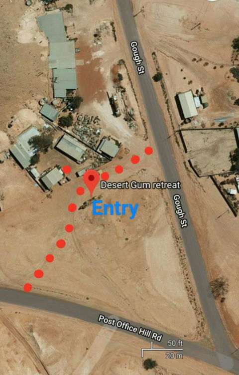 Desert Gum Retreat Gough St - Your Accommodation 22