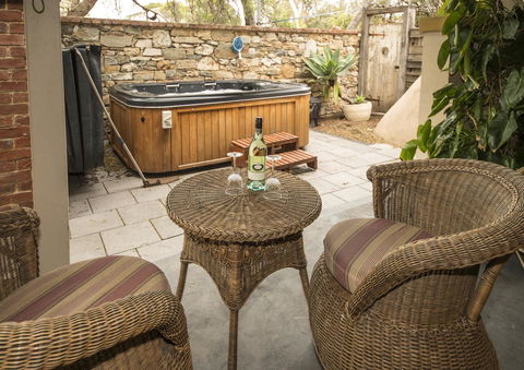 Yankalilla Bay Homestead - Your Accommodation 16