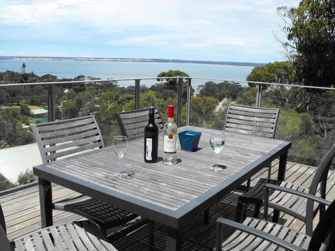 Saar River House - Your Accommodation 8