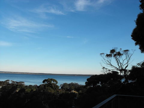 Saar River House - Your Accommodation 20