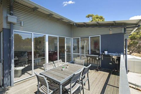 Saar River House - Your Accommodation 2