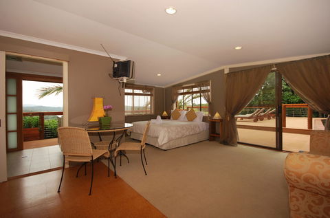 SummerHills Retreat Byron Bay - Your Accommodation 14