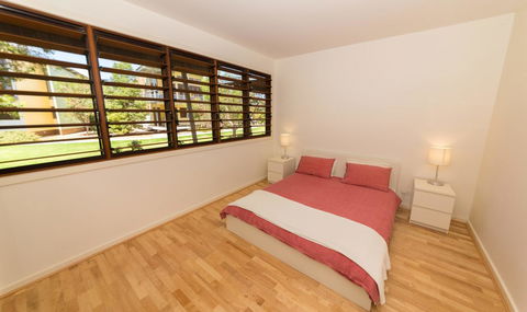 South Shores Villa 50 - Your Accommodation 8