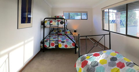 Seacroft - Your Accommodation 16