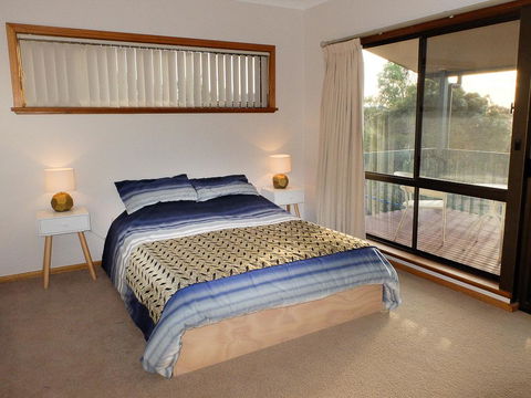 Seacroft - Your Accommodation 9