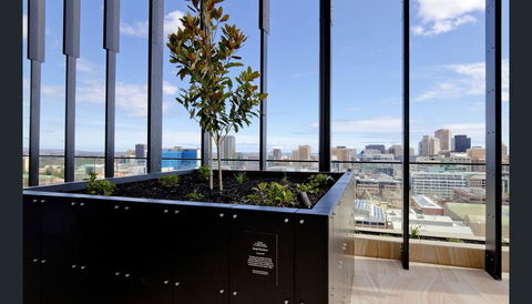 ONE Adelaide CBD - Your Accommodation 33