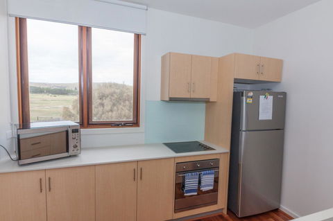 South Shores Trevally Villa 92 - South Shores Normanville - Your Accommodation 7