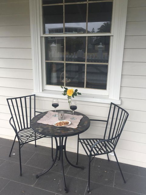 Railway Cottage In Beachport - Your Accommodation 21