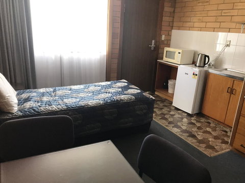 Frewville Motor Inn - Your Accommodation 10