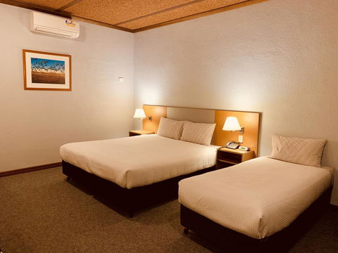 Desert Cave Hotel - Your Accommodation 22
