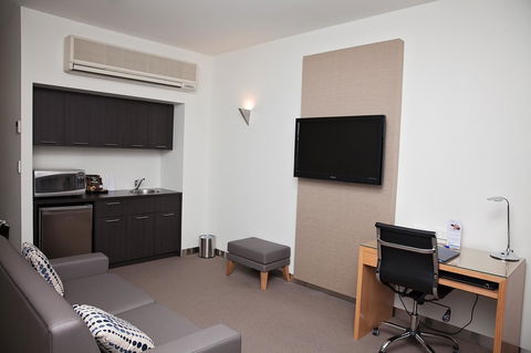 Mawson Lakes Hotel - Your Accommodation 37