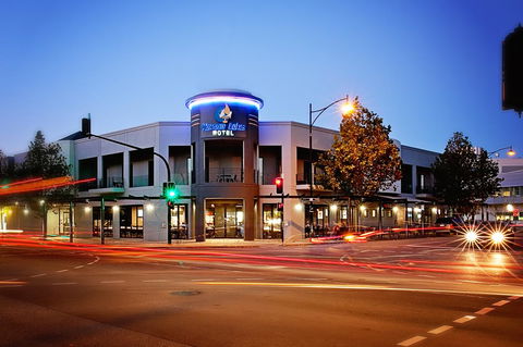 Mawson Lakes Hotel - Your Accommodation 0