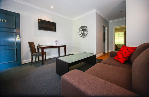 St Francis Winery - Your Accommodation 7