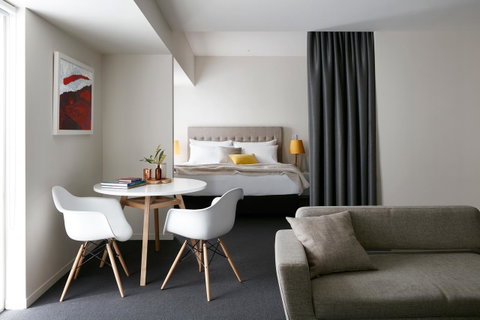 Art Series - The Watson - Your Accommodation 1