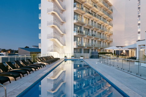 Art Series - The Watson - Your Accommodation 2