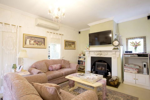 Jasmine\'s Barossa Valley Cottage - Your Accommodation 16