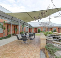 Strath Motel - Your Accommodation