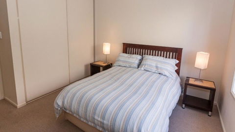 Golfers Paradise (18th Tee) - 52 Huntingdale Drive - Your Accommodation 8