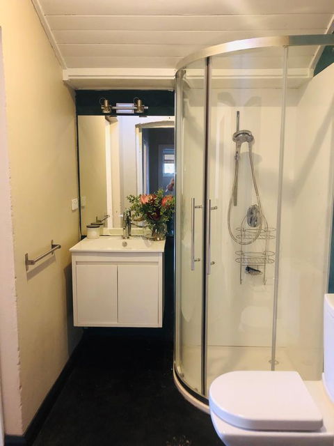 Belmore Cottage - Your Accommodation 16