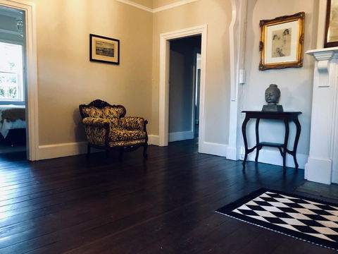 Belmore Cottage - Your Accommodation 23