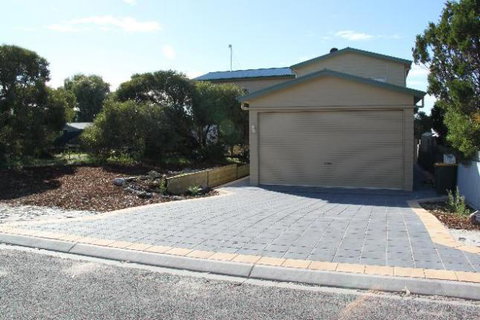 LAS ARENAS - The Sands - BEACH HOUSE - Your Accommodation 0