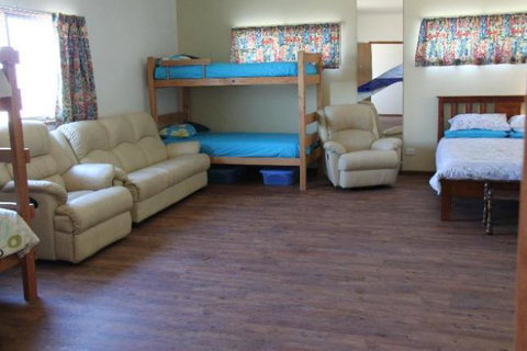 LAS ARENAS - The Sands - BEACH HOUSE - Your Accommodation 4