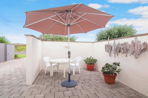 Sea & Soul Beachside Apartments - Your Accommodation 10