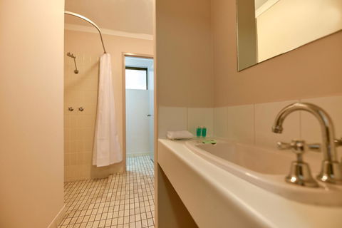 Sanno Marracoonda Perth Airport Hotel - Your Accommodation 24