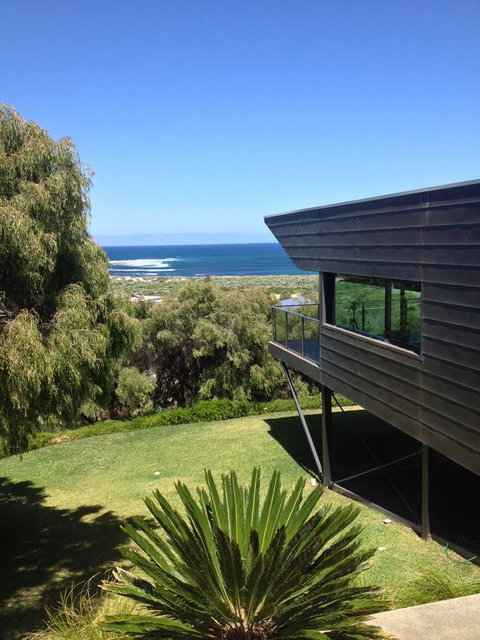 The Roozen Residence - Your Accommodation 3