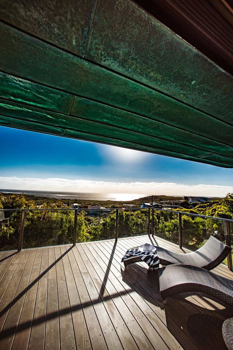 The Roozen Residence - Your Accommodation 12