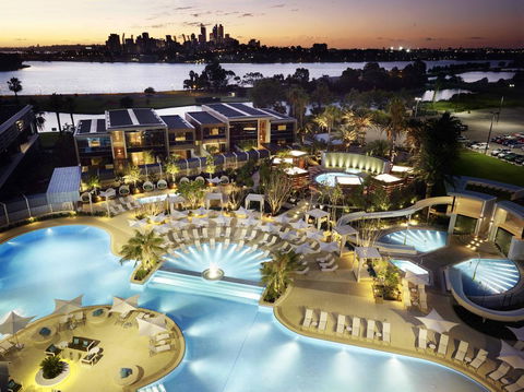 Crown Metropol Perth - Your Accommodation 6