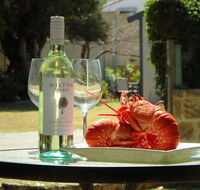 Lazy Lobster Holiday Units  Chalets - Your Accommodation
